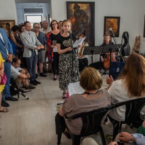 Pirk László időszaki kiállítását Bodonyi Emőke művészettörténész nyitotta meg